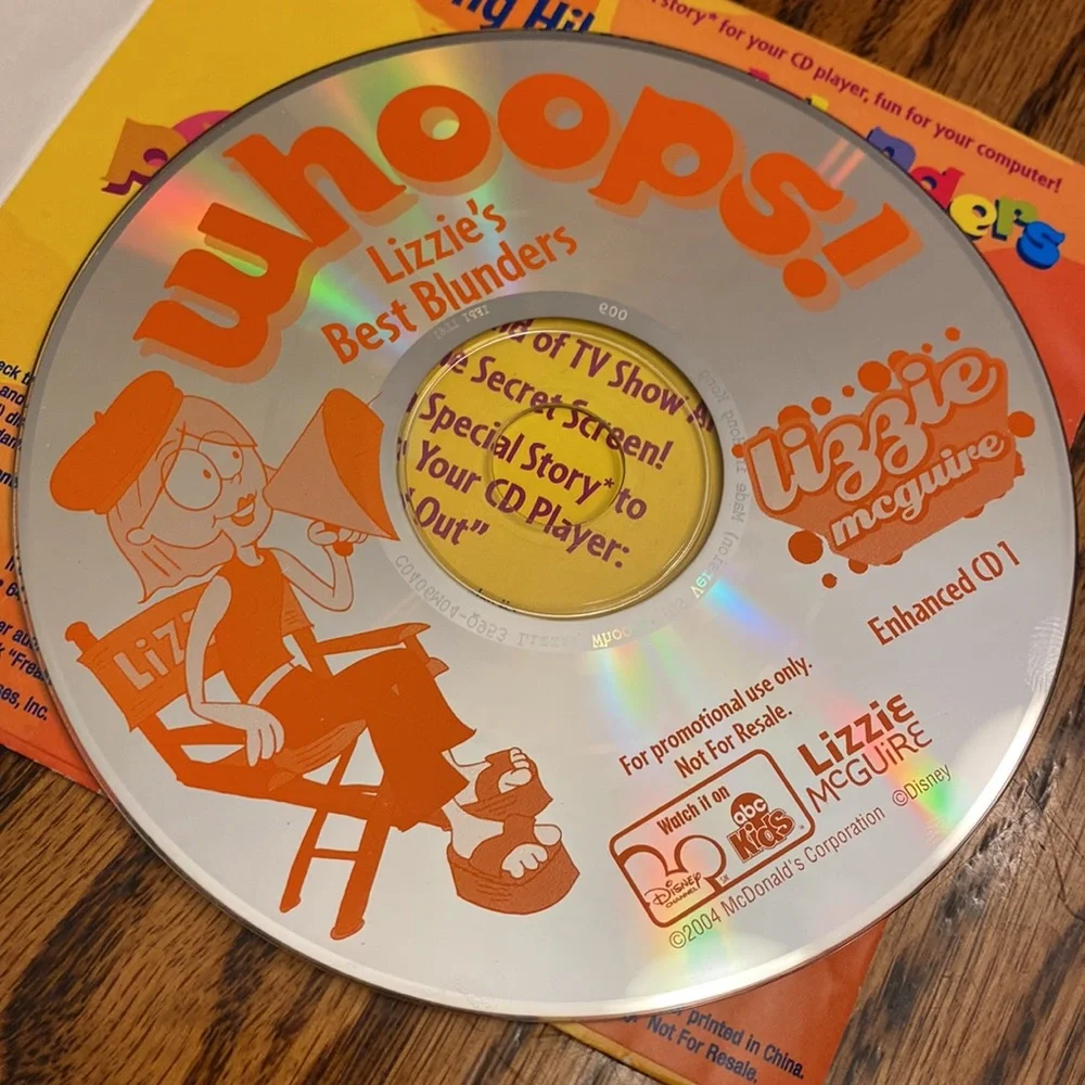 Vintage Y2K Disney Channel Lizzie McGuire Best Blunders McDonald’s Happy Meal CD - Picture 3 of 3